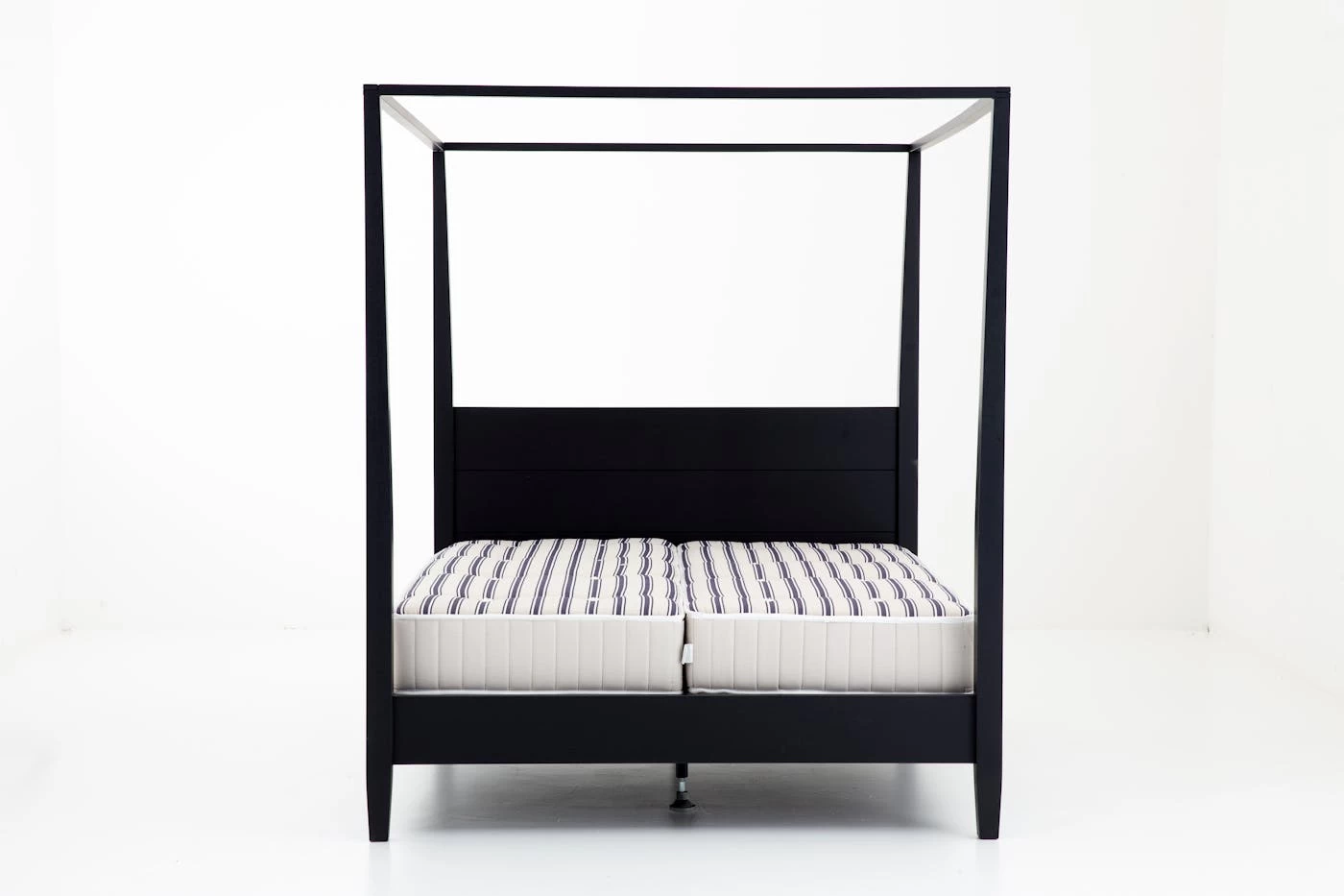 CAPE COD, Four-poster Bed, Black, 160 Cm 3 CAPE COD, Four-poster Bed, Black, 160 Cm – Image 3