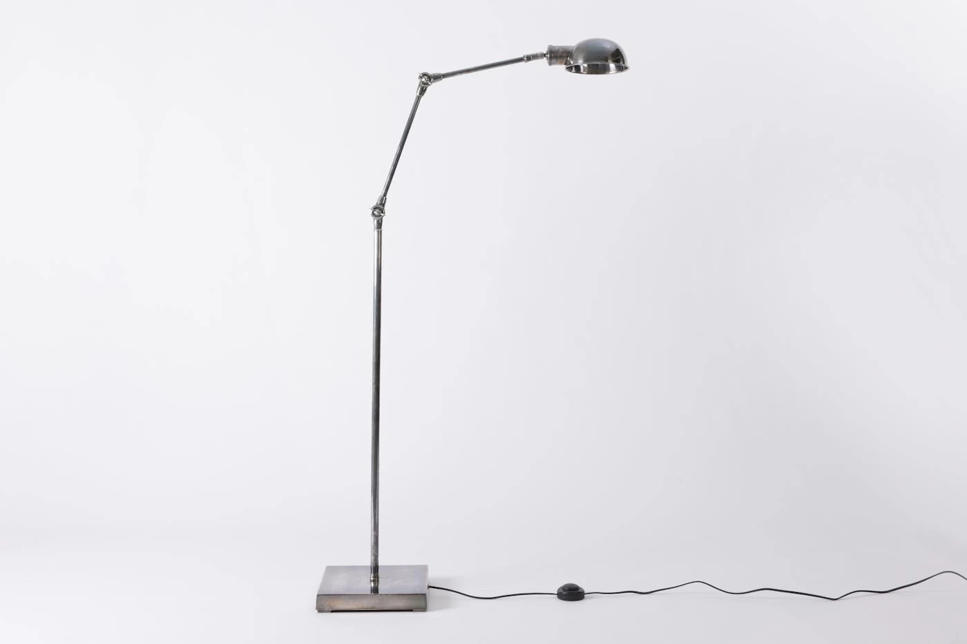 TWIST, Floor Lamp, Antique Silver, Adjustable 3 TWIST, Floor Lamp, Antique Silver, Adjustable – Image 3