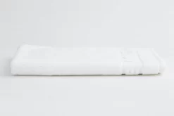 BAOBAO, Guest Towel, White -Boutique De Décoration https3A2F2Fwww.flamant.com2Fmedia2Fcatalog2Fproduct2F12F72F17189 14 03 2023T143A243A48