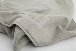 BAOBAO, Bath Towel, Light Grey, 100x180 Cm 13 BAOBAO, Bath Towel, Light Grey, 100x180 Cm -Boutique De Décoration https3A2F2Fwww.flamant.com2Fmedia2Fcatalog2Fproduct2F12F72F17268 14 03 2023T143A273A05