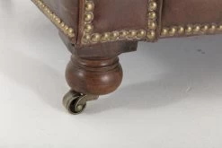 EDINBURGH, Sofa, Chesterfield, Leather, Dark Brown, Three-seater -Boutique De Décoration https3A2F2Fwww.flamant.com2Fmedia2Fcatalog2Fproduct2F12F92F19 14 03 2023T113A523A38