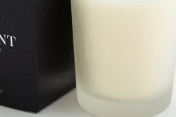 LIN, Scented Candle, L'orée Du Potager -Boutique De Décoration https3A2F2Fwww.flamant.com2Fmedia2Fcatalog2Fproduct2F22F32F23000 14 03 2023T163A313A20