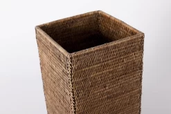 TOGO, Umbrella Stand, Reed -Boutique De Décoration https3A2F2Fwww.flamant.com2Fmedia2Fcatalog2Fproduct2F22F32F23618 14 03 2023T153A343A02