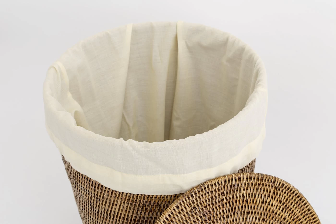 TOGO, Linen Basket, With Linen Bag, Reed 3 TOGO, Linen Basket, With Linen Bag, Reed – Image 3
