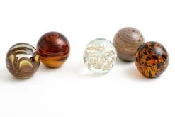 RINCA, Paperweight, Glass -Boutique De Décoration https3A2F2Fwww.flamant.com2Fmedia2Fcatalog2Fproduct2F22F62F26503 14 03 2023T193A313A04