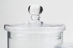 LIONI, Candy Jar, Glass, S 8 LIONI, Candy Jar, Glass, S -Boutique De Décoration https3A2F2Fwww.flamant.com2Fmedia2Fcatalog2Fproduct2F22F82F28042 14 03 2023T203A133A27