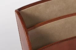 MANHATTAN, Letter Holder, Brown Leather -Boutique De Décoration https3A2F2Fwww.flamant.com2Fmedia2Fcatalog2Fproduct2F22F82F28067 14 03 2023T203A133A50