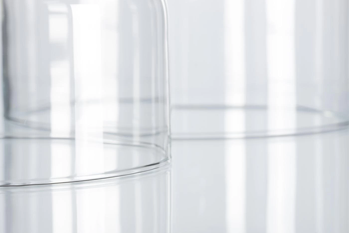 MADELAINE, Bell, Glass 4 MADELAINE, Bell, Glass – Image 4