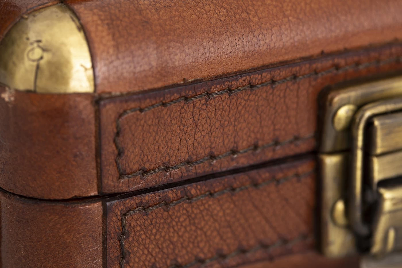 MANHATTAN, Poker Set, Brown Leather 6 MANHATTAN, Poker Set, Brown Leather – Image 6