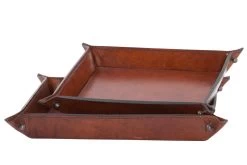 MANHATTAN, Tray, Brown Leather, S -Boutique De Décoration https3A2F2Fwww.flamant.com2Fmedia2Fcatalog2Fproduct2F22F92F29980 15 06 2023T223A373A04
