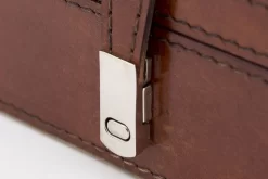 MANHATTAN, Jewellery Box, Brown Leather -Boutique De Décoration https3A2F2Fwww.flamant.com2Fmedia2Fcatalog2Fproduct2F32F02F30052 14 03 2023T173A433A21