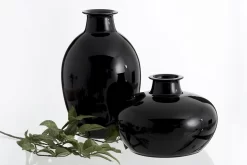 CHIAZ, Vase, Glass, Black -Boutique De Décoration https3A2F2Fwww.flamant.com2Fmedia2Fcatalog2Fproduct2F32F02F30389 14 03 2023T193A473A03