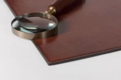MANHATTAN, Desk Pad, Brown Leather -Boutique De Décoration https3A2F2Fwww.flamant.com2Fmedia2Fcatalog2Fproduct2F32F02F30679 14 03 2023T203A153A07