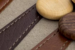 MANHATTAN, Backgammon, Brown Leather -Boutique De Décoration https3A2F2Fwww.flamant.com2Fmedia2Fcatalog2Fproduct2F32F02F30839 14 03 2023T203A383A02