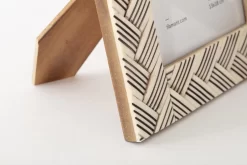 KANDY, Picture Frame, Bone, 13x18 -Boutique De Décoration https3A2F2Fwww.flamant.com2Fmedia2Fcatalog2Fproduct2F32F32F33190 14 03 2023T163A453A39