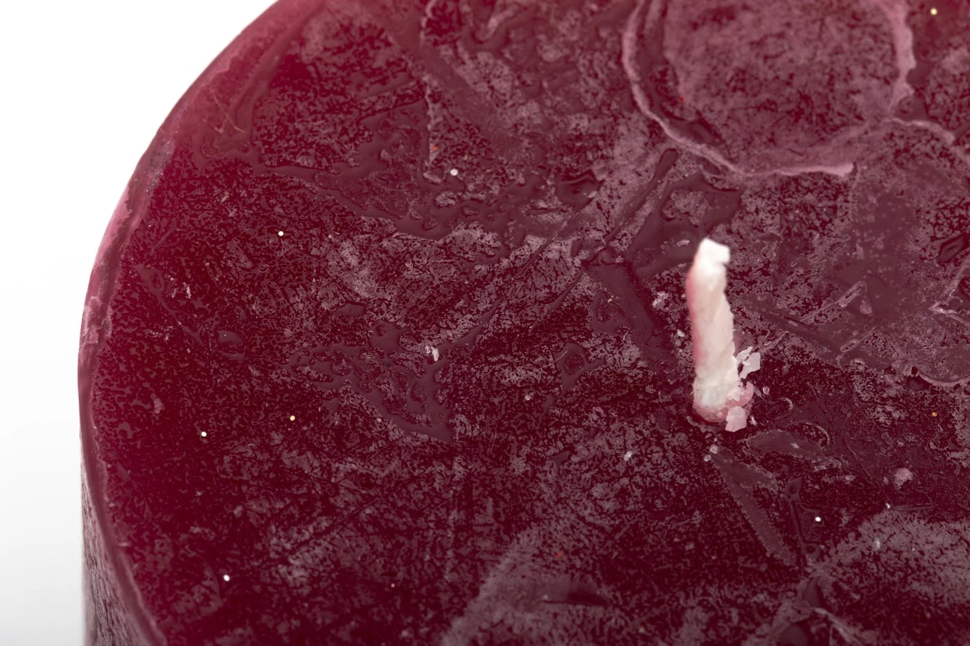 BETH, Candle, Colour Balmoral Red, 9x20cm 4 BETH, Candle, Colour Balmoral Red, 9x20cm – Image 4