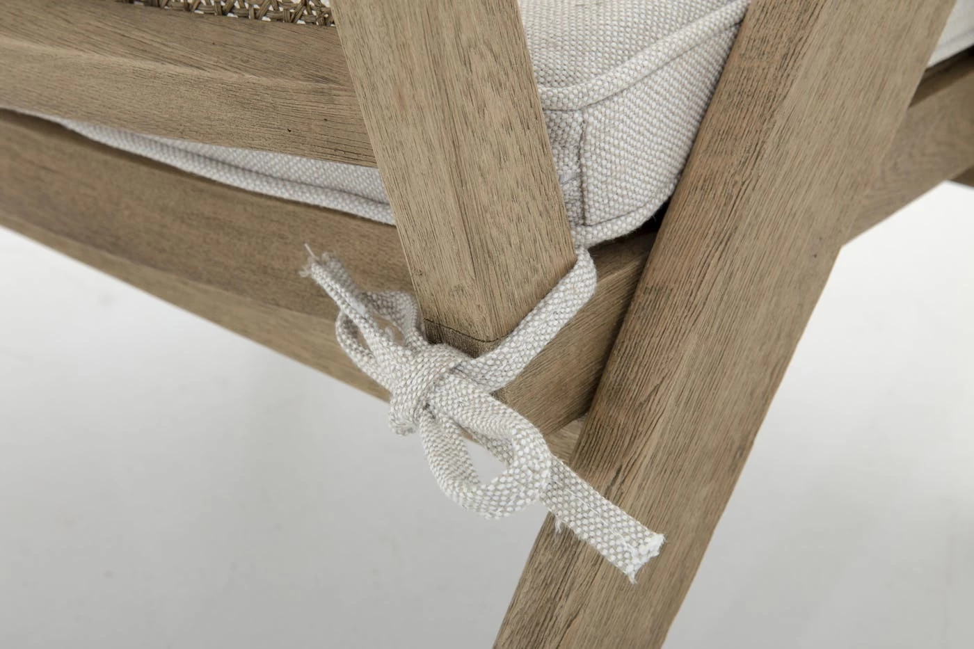 BRUNO, Armchair, Oak, Reed, With Cushion 5 BRUNO, Armchair, Oak, Reed, With Cushion – Image 5