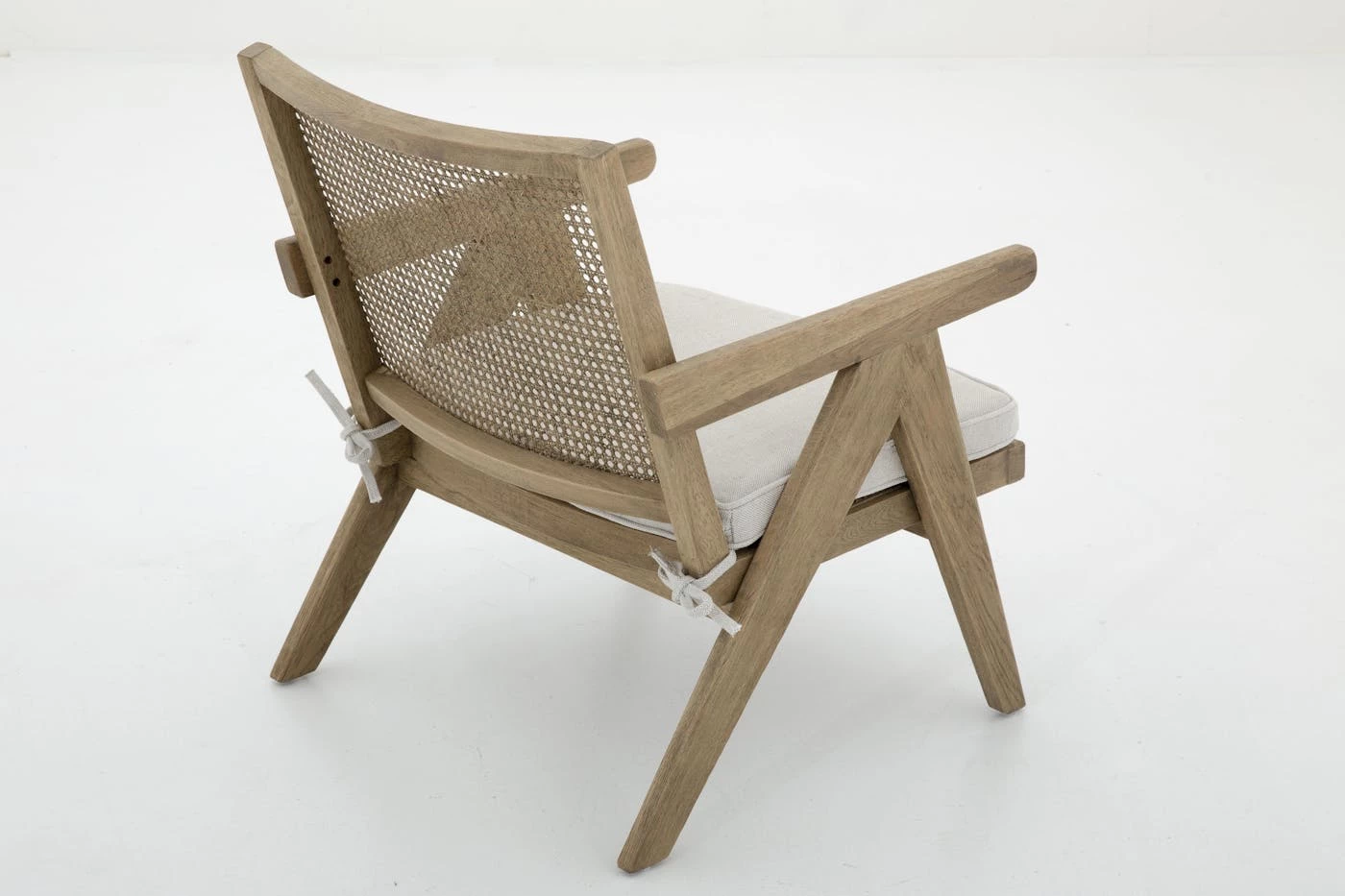 BRUNO, Armchair, Oak, Reed, With Cushion 8 BRUNO, Armchair, Oak, Reed, With Cushion – Image 8