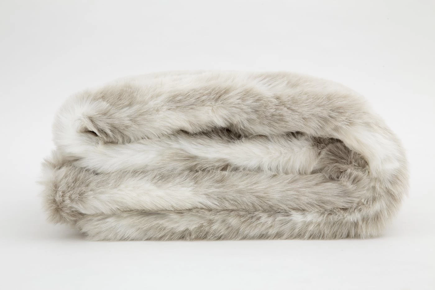 LARKIN, Plaid, Faux Fur 8 LARKIN, Plaid, Faux Fur – Image 8