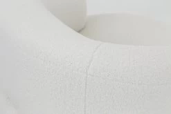 ORLANDO, Armchair, Boucle, White -Boutique De Décoration https3A2F2Fwww.flamant.com2Fmedia2Fcatalog2Fproduct2F42F02F40085 14 03 2023T133A123A04