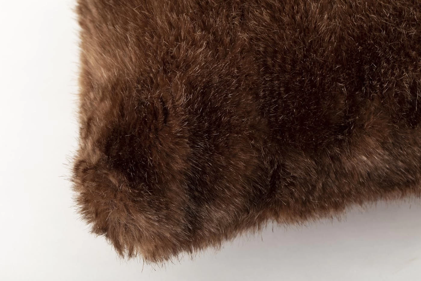 HIROM, Cushion, Faux Fur 3 HIROM, Cushion, Faux Fur – Image 3
