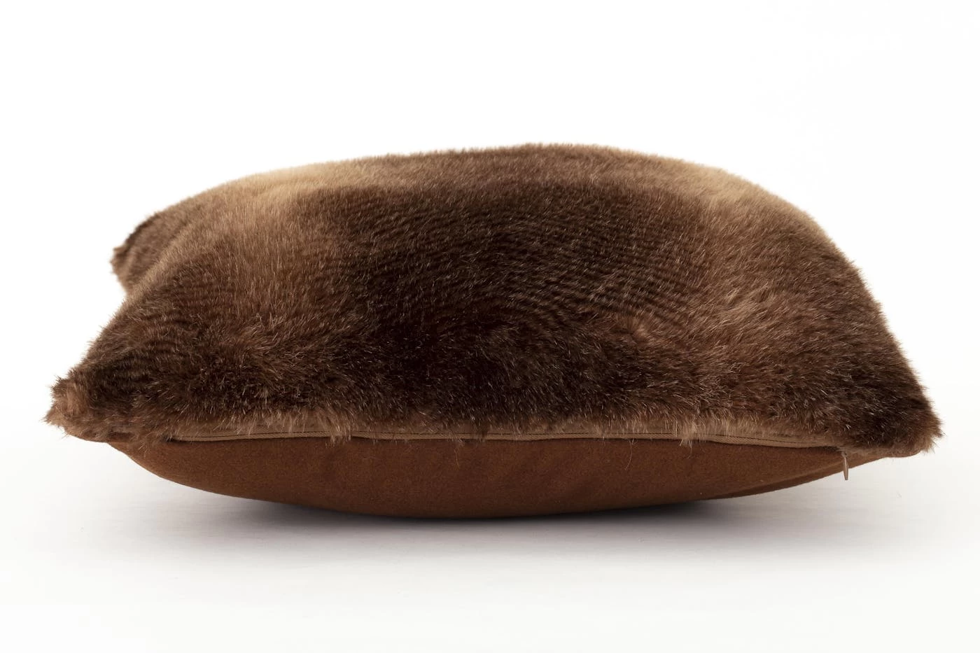 HIROM, Cushion, Faux Fur 6 HIROM, Cushion, Faux Fur – Image 6