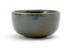 CAMERON, Bowl, Handmade Pottery, Green, L, Model 2 14 CAMERON, Bowl, Handmade Pottery, Green, L, Model 2 -Boutique De Décoration https3A2F2Fwww.flamant.com2Fmedia2Fcatalog2Fproduct2F42F12F41752 14 03 2023T173A103A56
