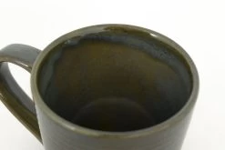 CAMERON, Mug, Handmade Pottery, Green, Model 2 -Boutique De Décoration https3A2F2Fwww.flamant.com2Fmedia2Fcatalog2Fproduct2F42F12F41865 14 03 2023T173A103A43