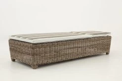 HILLS, Sunbed, With Cushion Curiosity 10 HILLS, Sunbed, With Cushion Curiosity -Boutique De Décoration https3A2F2Fwww.flamant.com2Fmedia2Fcatalog2Fproduct2F42F22F42082 27 04 2023T153A293A55