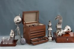 MANHATTAN, Tray, Brown Leather, S -Boutique De Décoration https3A2F2Fwww.flamant.com2Fmedia2Fcatalog2Fproduct2F42F42F44430 15 06 2023T223A373A02