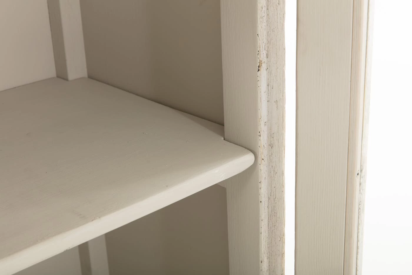 BARBRA, Sideboard, Antique Finish, 4 Doors 5 BARBRA, Sideboard, Antique Finish, 4 Doors – Image 5