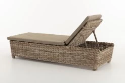 HILLS, Sunbed, With Cushion -Boutique De Décoration https3A2F2Fwww.flamant.com2Fmedia2Fcatalog2Fproduct2F52F92F5995 14 03 2023T153A473A55