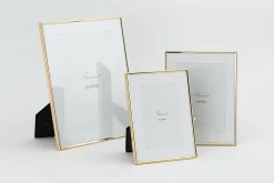 TALBOT, Picture Frame, Gold Finish, 13x18 -Boutique De Décoration https3A2F2Fwww.flamant.com2Fmedia2Fcatalog2Fproduct2F72F72F7784 14 03 2023T163A413A34