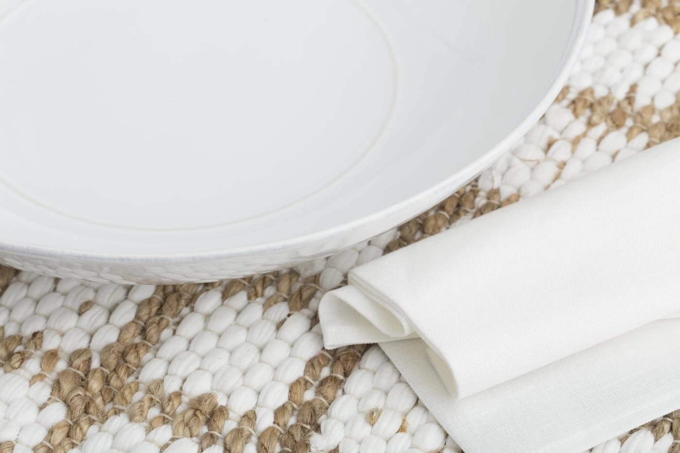 JILLE, Salad Bowl, Ceramic, White, 34cm 4 JILLE, Salad Bowl, Ceramic, White, 34cm – Image 4