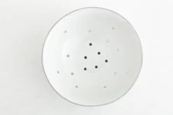 JILLE, Colander, Ceramic, White -Boutique De Décoration https3A2F2Fwww.flamant.com2Fmedia2Fcatalog2Fproduct2F82F42F8412 14 03 2023T173A013A28