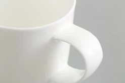 CATHY, Mug, Bone China, White -Boutique De Décoration https3A2F2Fwww.flamant.com2Fmedia2Fcatalog2Fproduct2F82F82F8803 15 06 2023T223A363A41