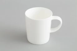 CATHY, Mug, Bone China, White -Boutique De Décoration https3A2F2Fwww.flamant.com2Fmedia2Fcatalog2Fproduct2F82F82F8804 15 06 2023T223A363A43