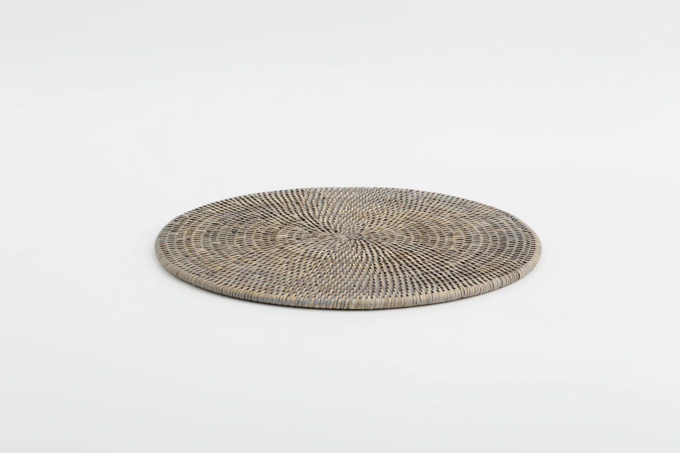 TOGO, Underplate, Reed, Grey, Round 2 TOGO, Underplate, Reed, Grey, Round – Image 2
